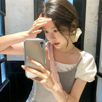国王的全息图